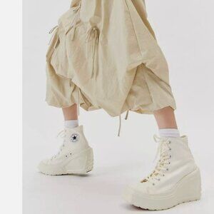 NEW Converse Chuck 70 De Luxe Wedge Platform Heel Boots White  A06479C 7.5